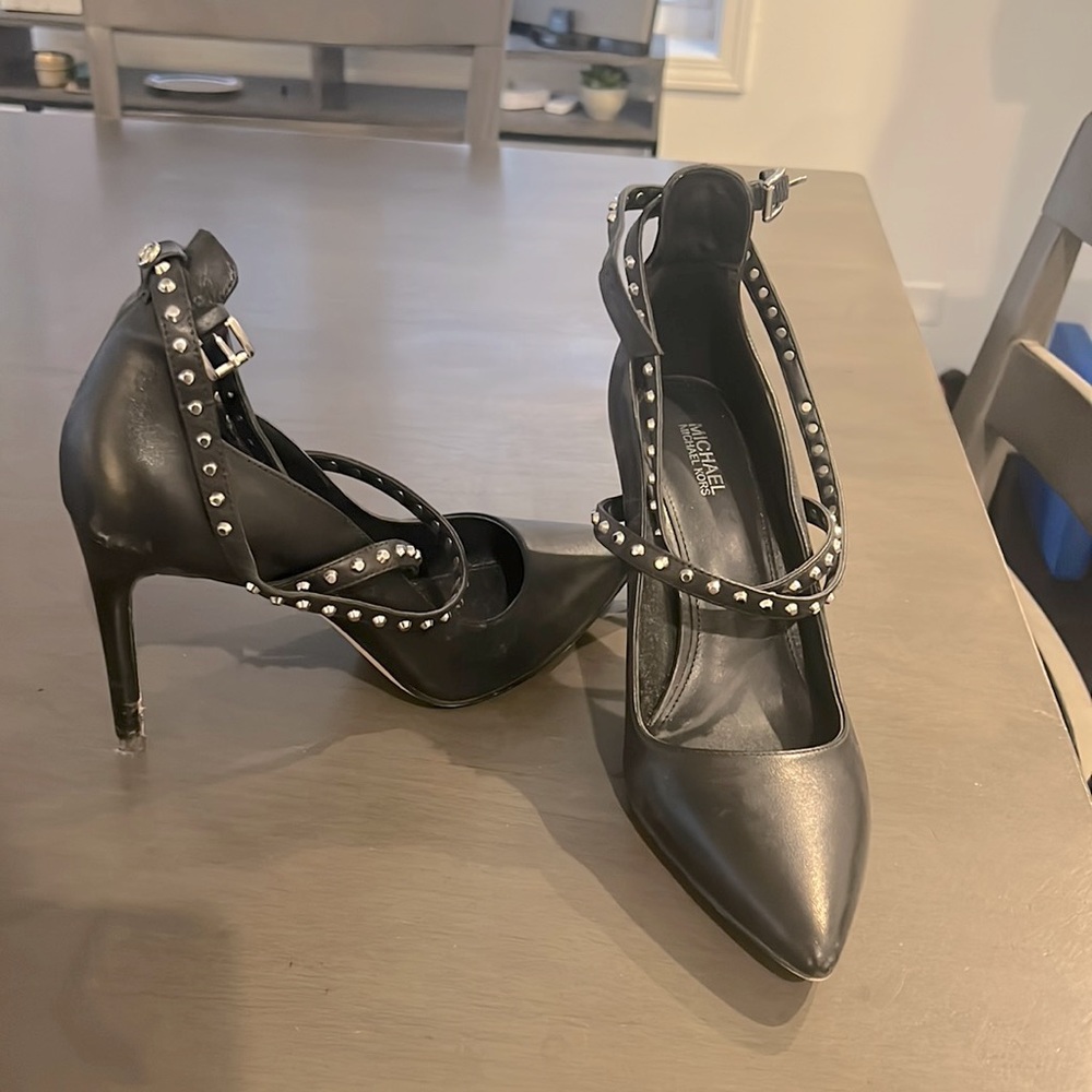 Michael Kors black leather studded wrap pumps. Size 7.5